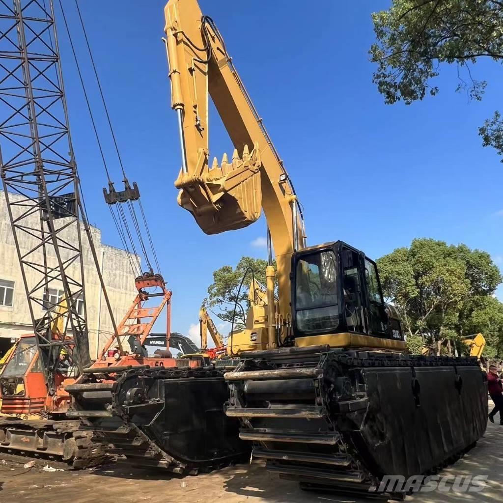 CAT 320 C Екскаватори-амфібії