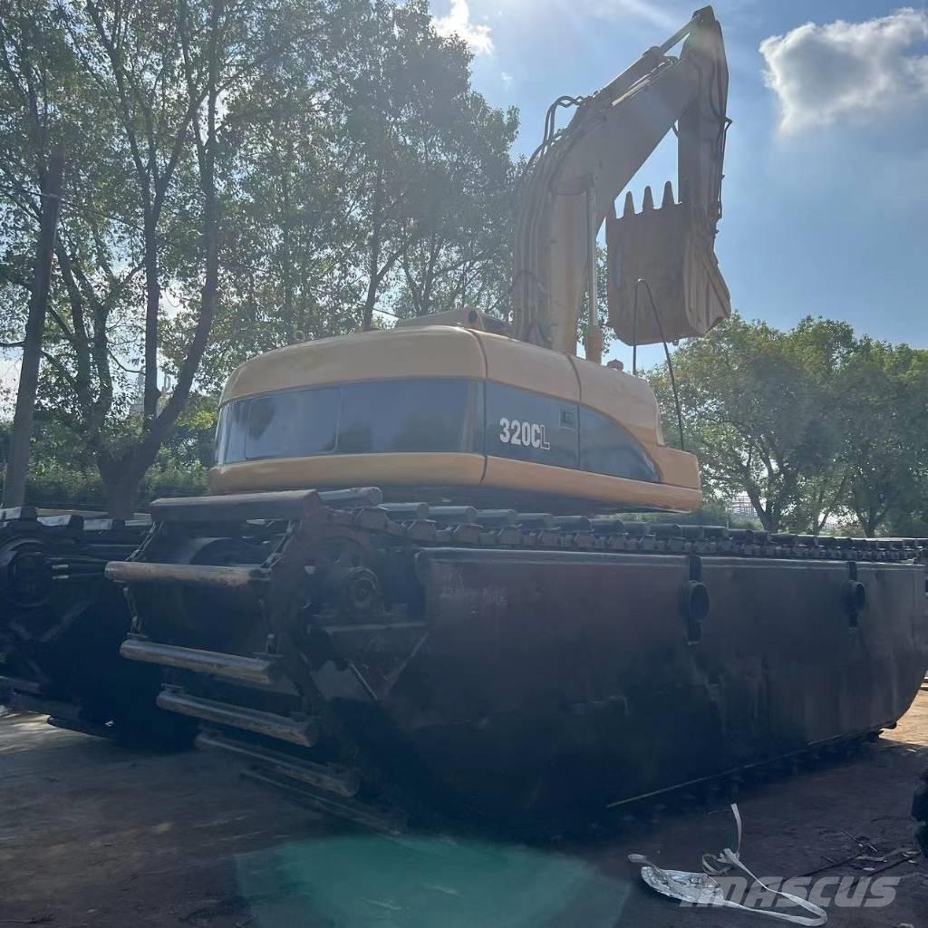 CAT 320 C Екскаватори-амфібії