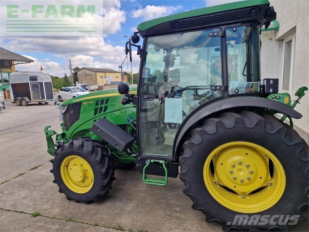 John Deere 5075 GF Трактори