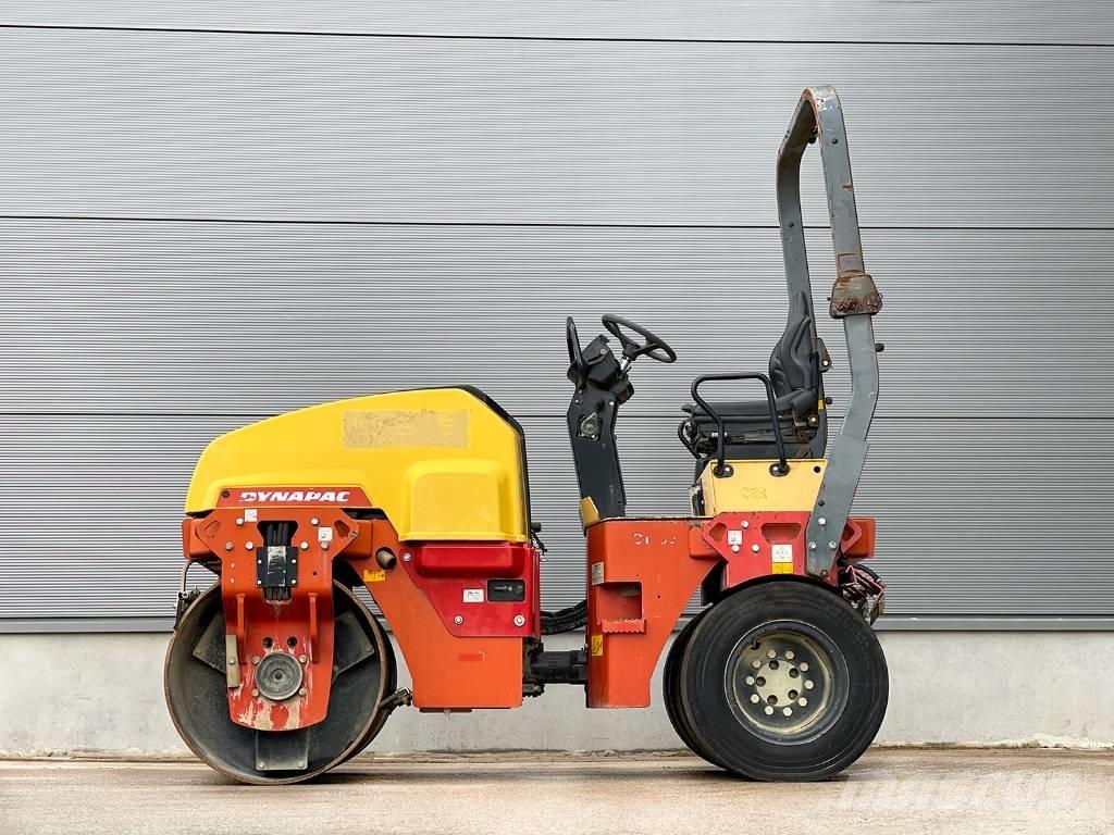 Dynapac CC1300C Комбіновані катки