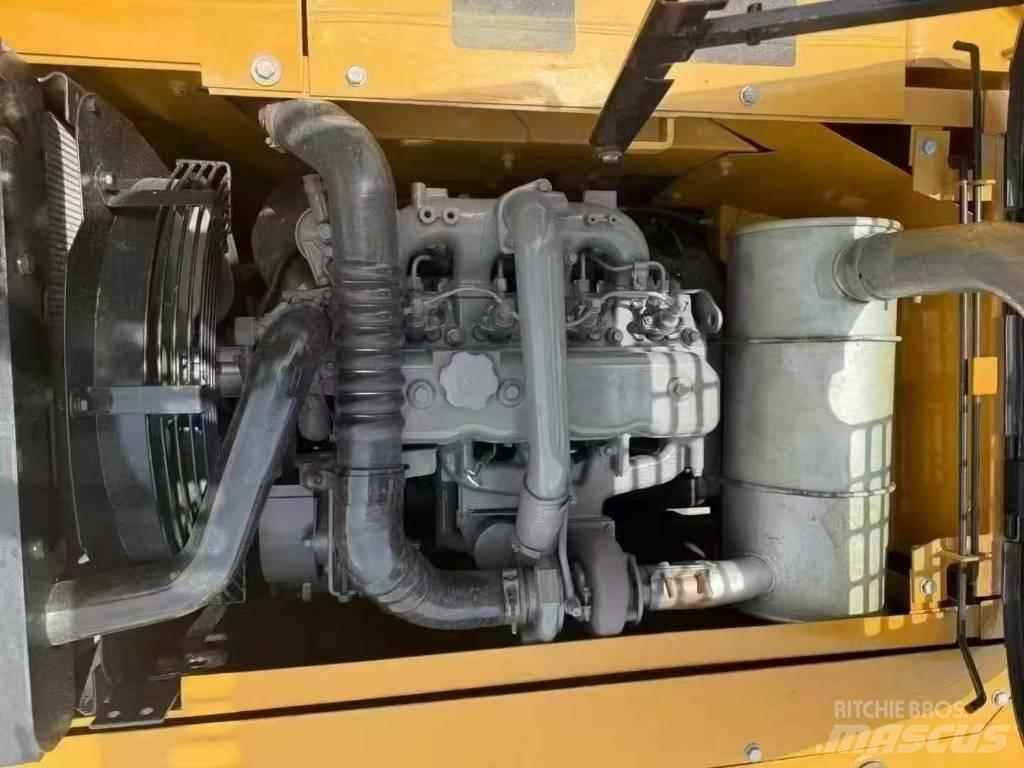 Sany SY 135 C Гусеничні екскаватори