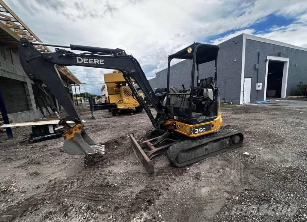 John Deere 35 G Гусеничні екскаватори