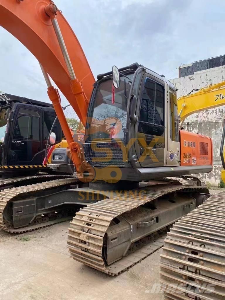 Hitachi ZX 240-3 Гусеничні екскаватори