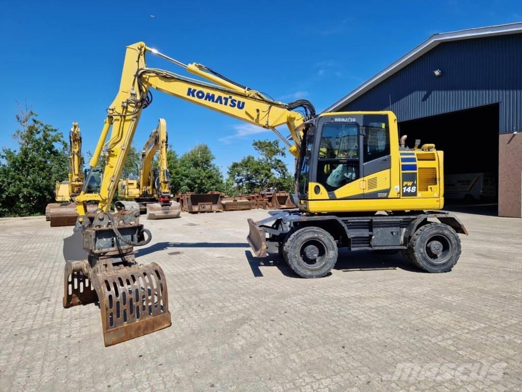 Komatsu PW 148-11 Колісні екскаватори