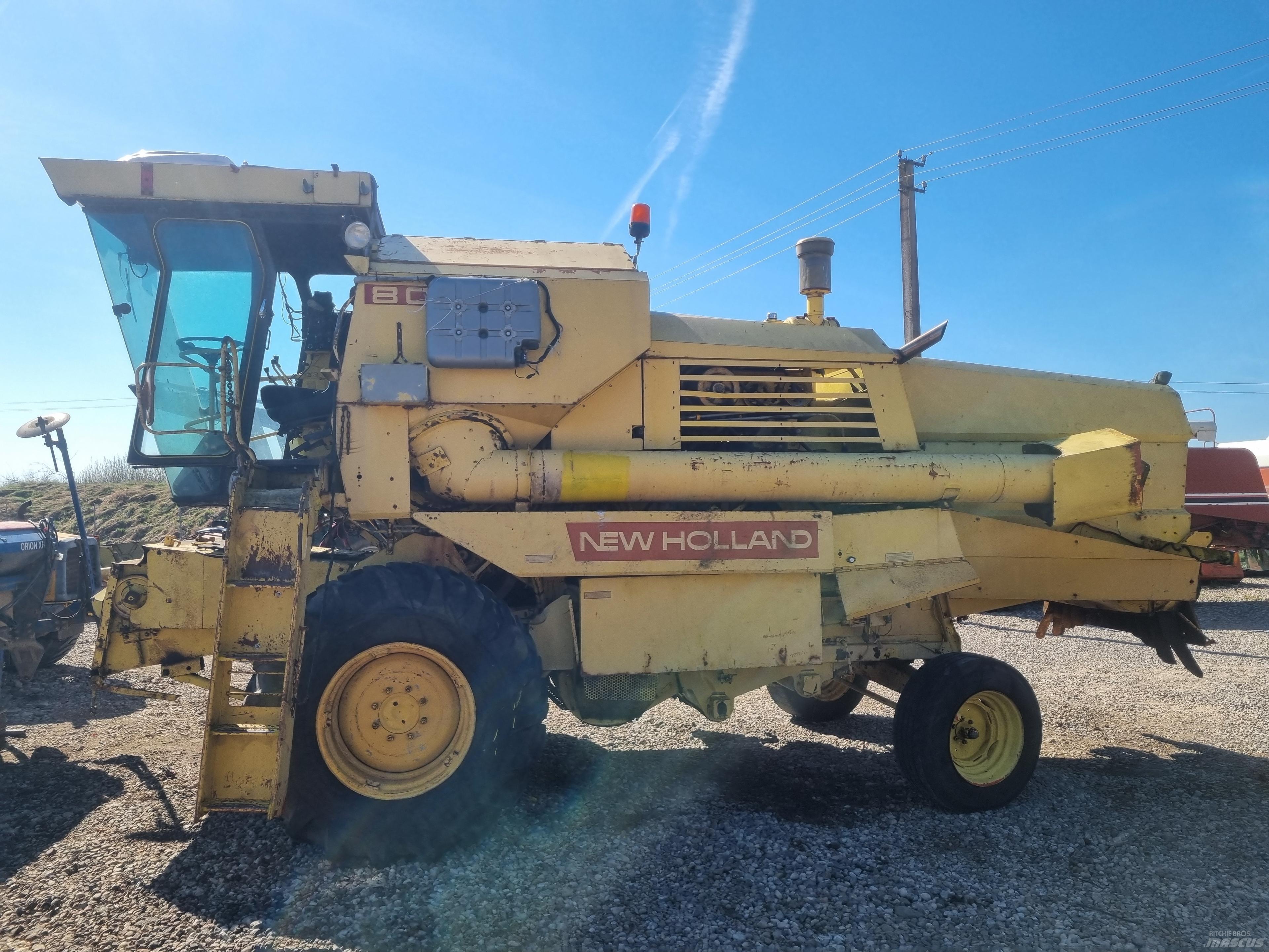 New Holland 8080 Зернозбиральні комбайни