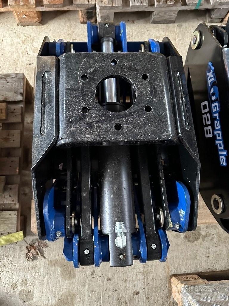 XL Grapple 028 Захват