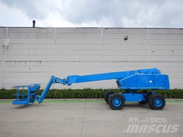 Aichi SP18AJ Телескопічні підйомники