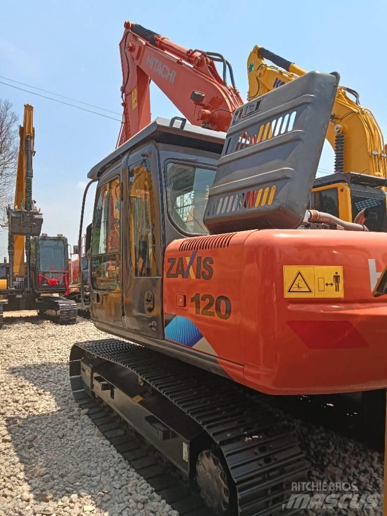 Hitachi ZX 120 Середні екскаватори 7т. - 12т.