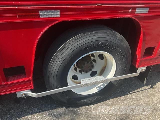 Ford F 650 Вантажівки для доставки напоїв