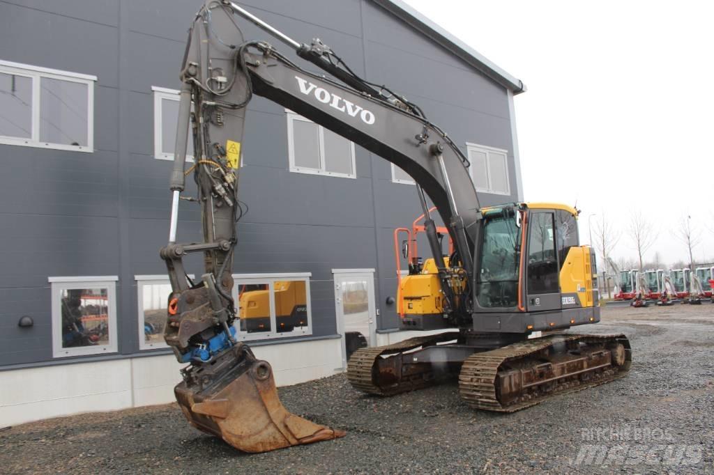 Volvo ECR 235 E Гусеничні екскаватори