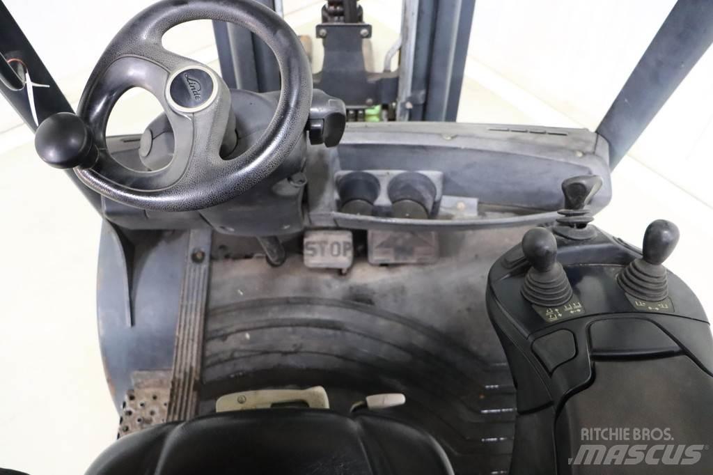 Linde H30D-02 Дизельні навантажувачі