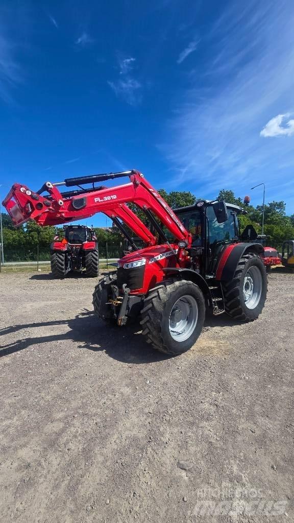 Massey Ferguson 5710 Трактори
