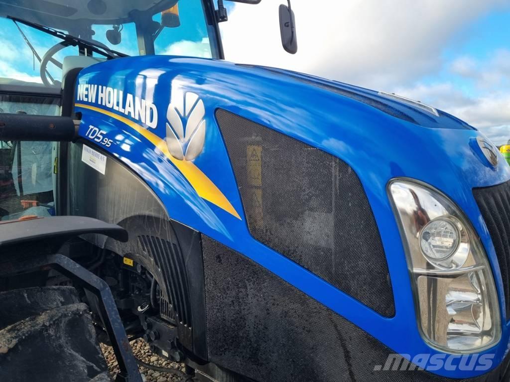New Holland TD 5.95 Трактори