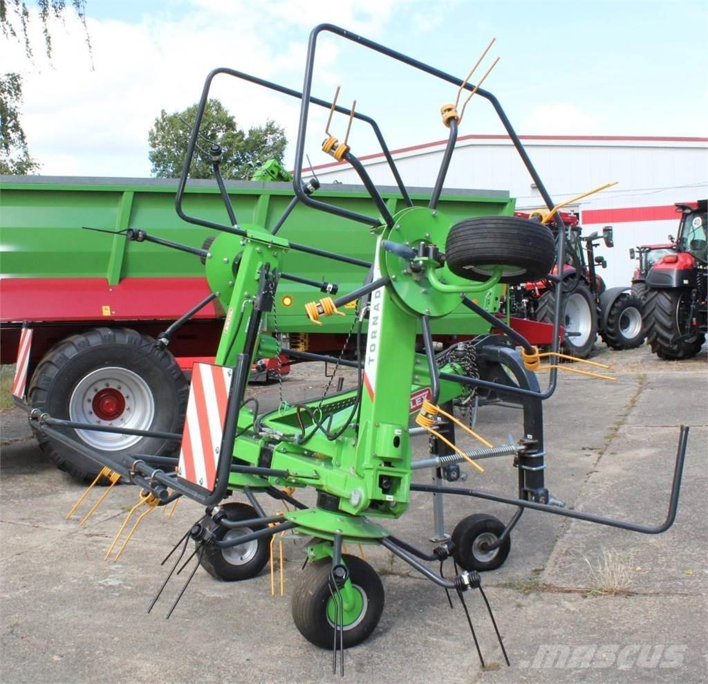 Talex Tornado 550 Граблі і сінозворушувачі