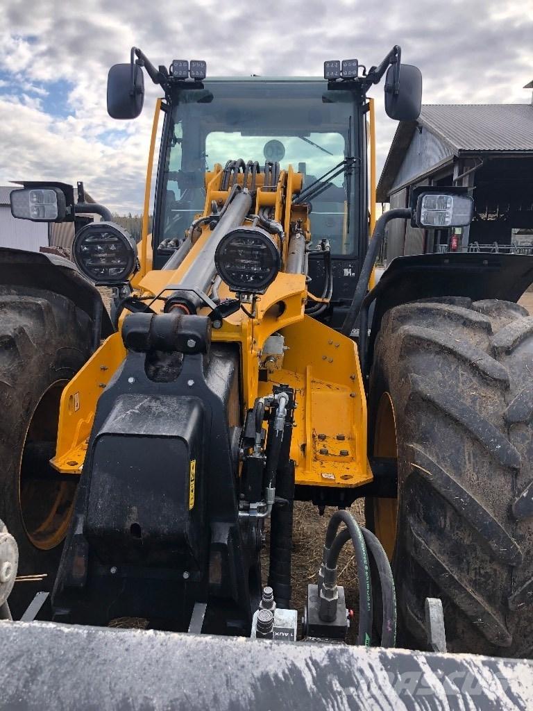 JCB TM 420 S Телескопічний навантажувач