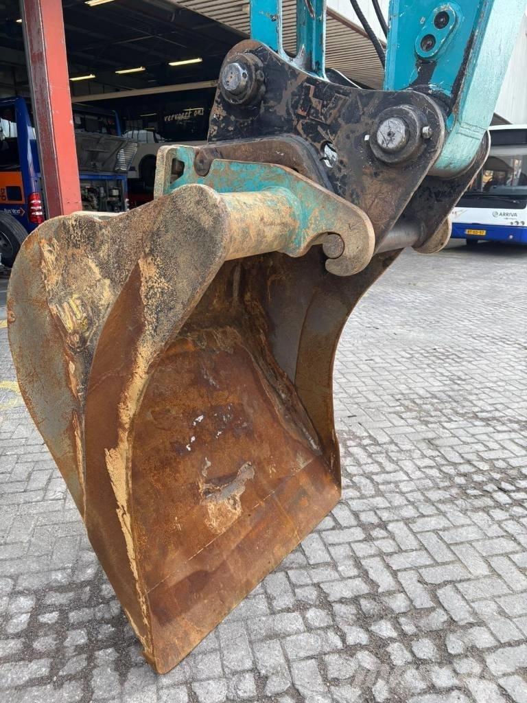 Doosan DX 210 W Колісні екскаватори