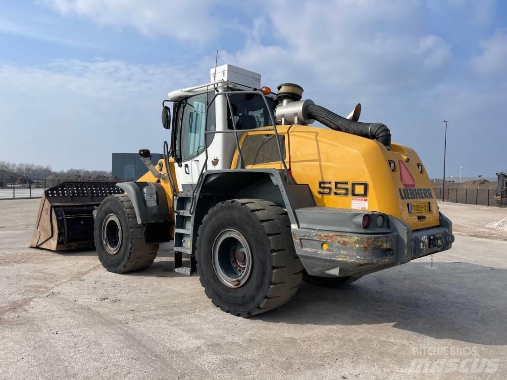 Liebherr 550 CDC + BSS Фронтальні навантажувачі