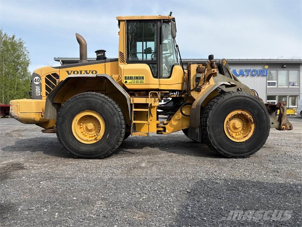 Volvo L120F Фронтальні навантажувачі
