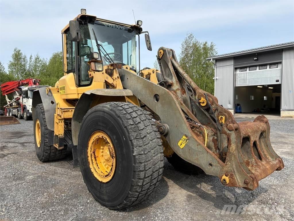 Volvo L120F Фронтальні навантажувачі