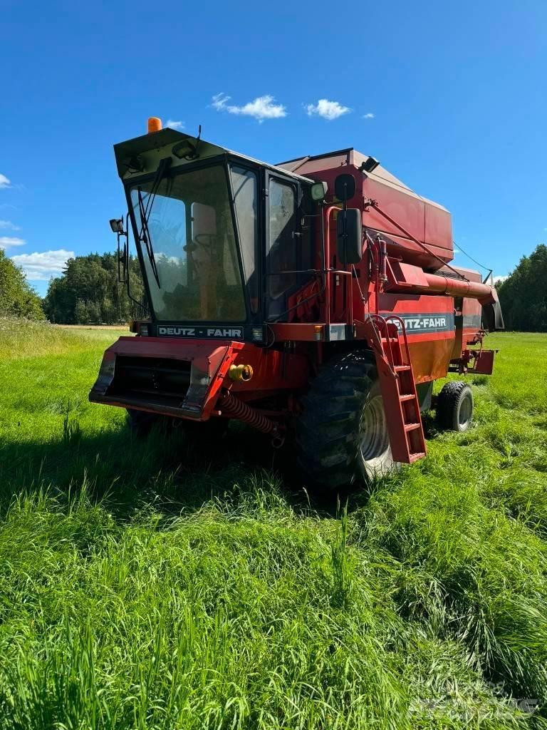 Deutz-Fahr M 2780 Зернозбиральні комбайни