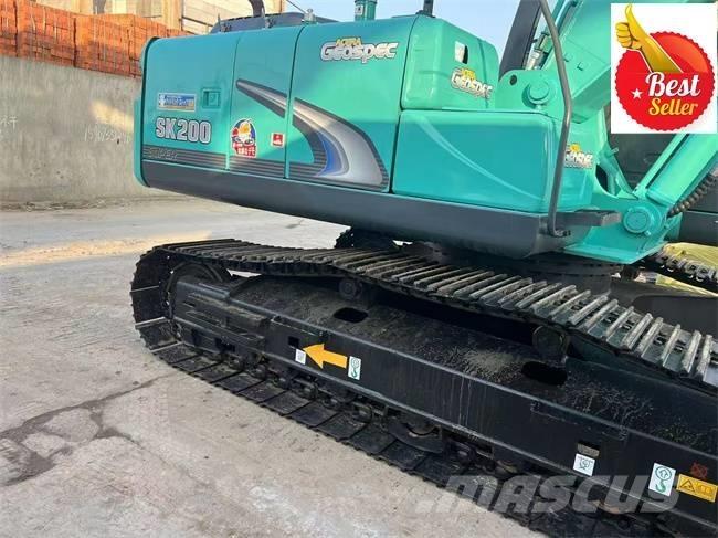Kobelco SK 200 Гусеничні екскаватори