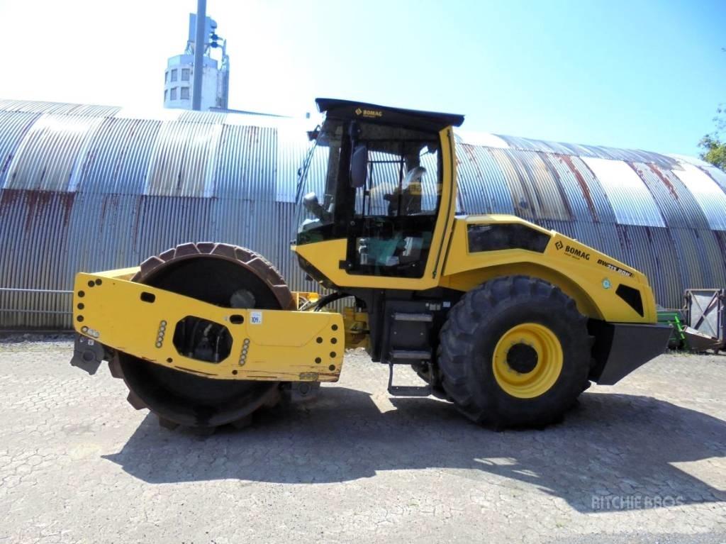 Bomag BW 213 PDH-5 Грунтові котки