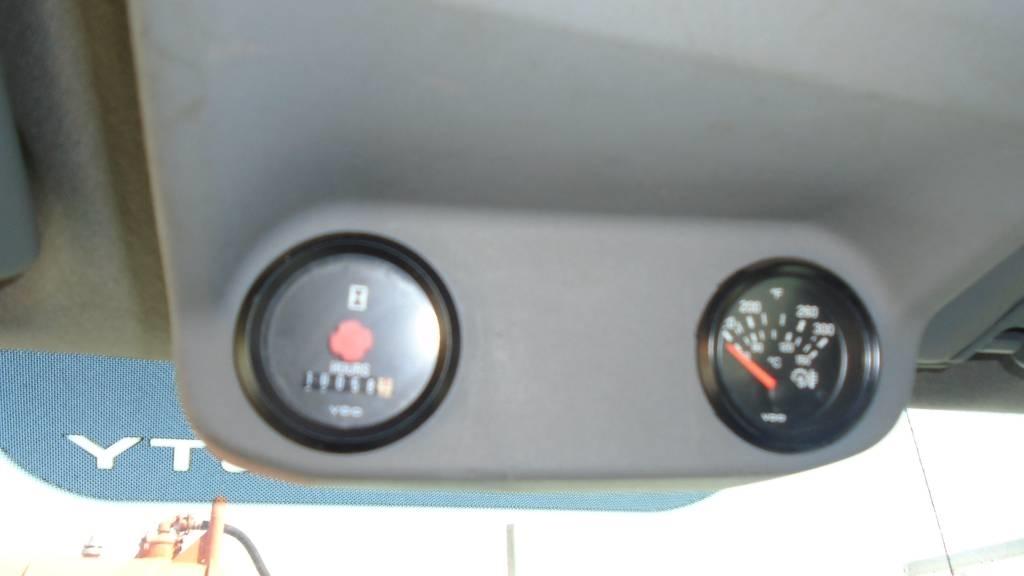 Ford F 750 XL SD Поливальні машини