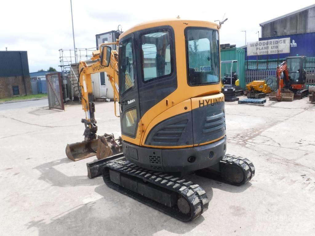 Hyundai Robex 27 Z-9 Міні-екскаватори < 7т