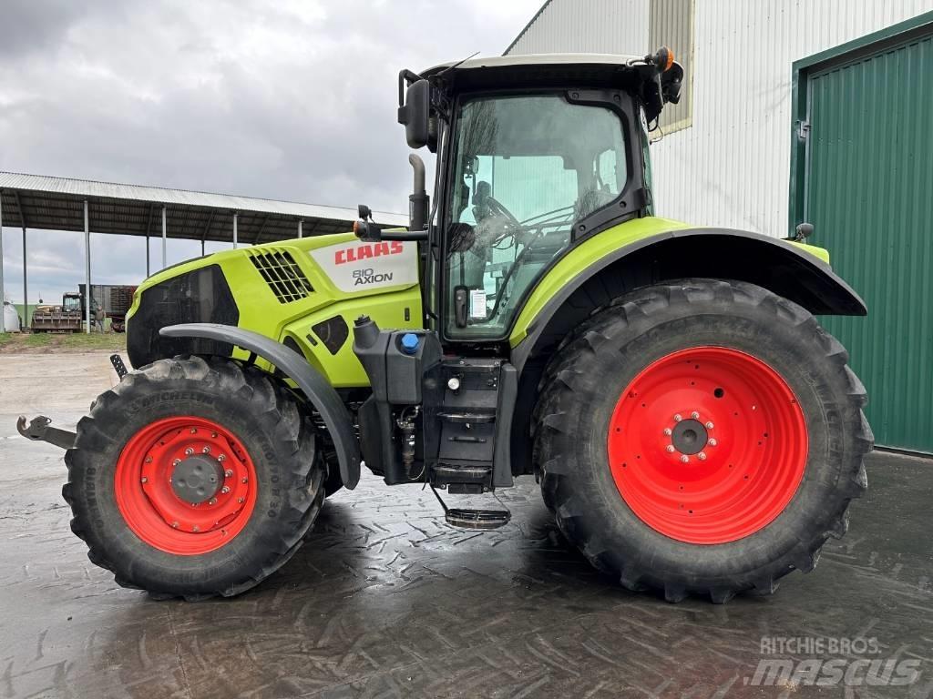 CLAAS Axion 810 CIS Трактори