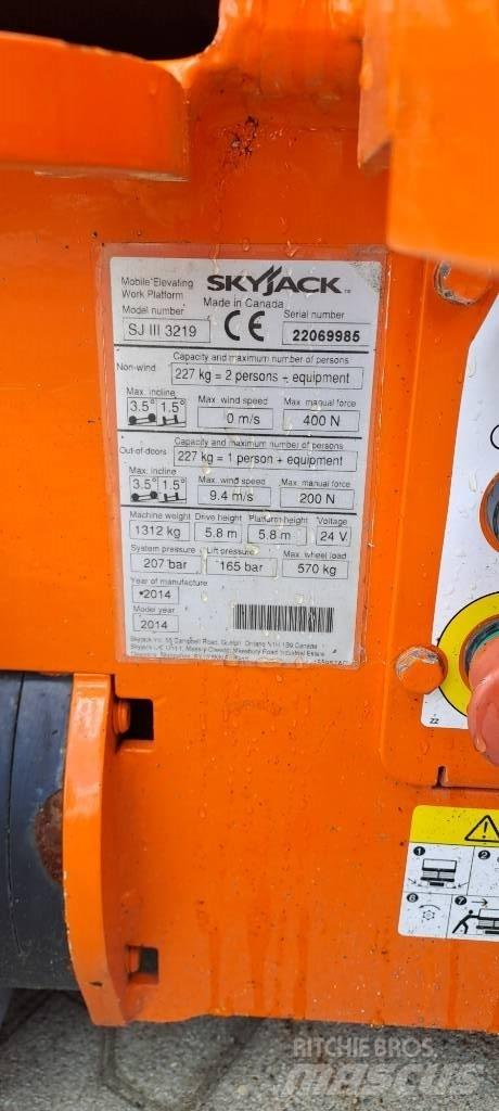 SkyJack SJIII 3219 Підйомники-ножиці