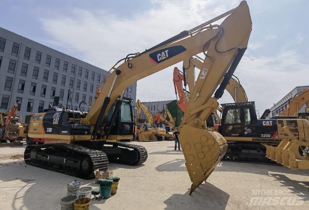 CAT 330 D Гусеничні екскаватори