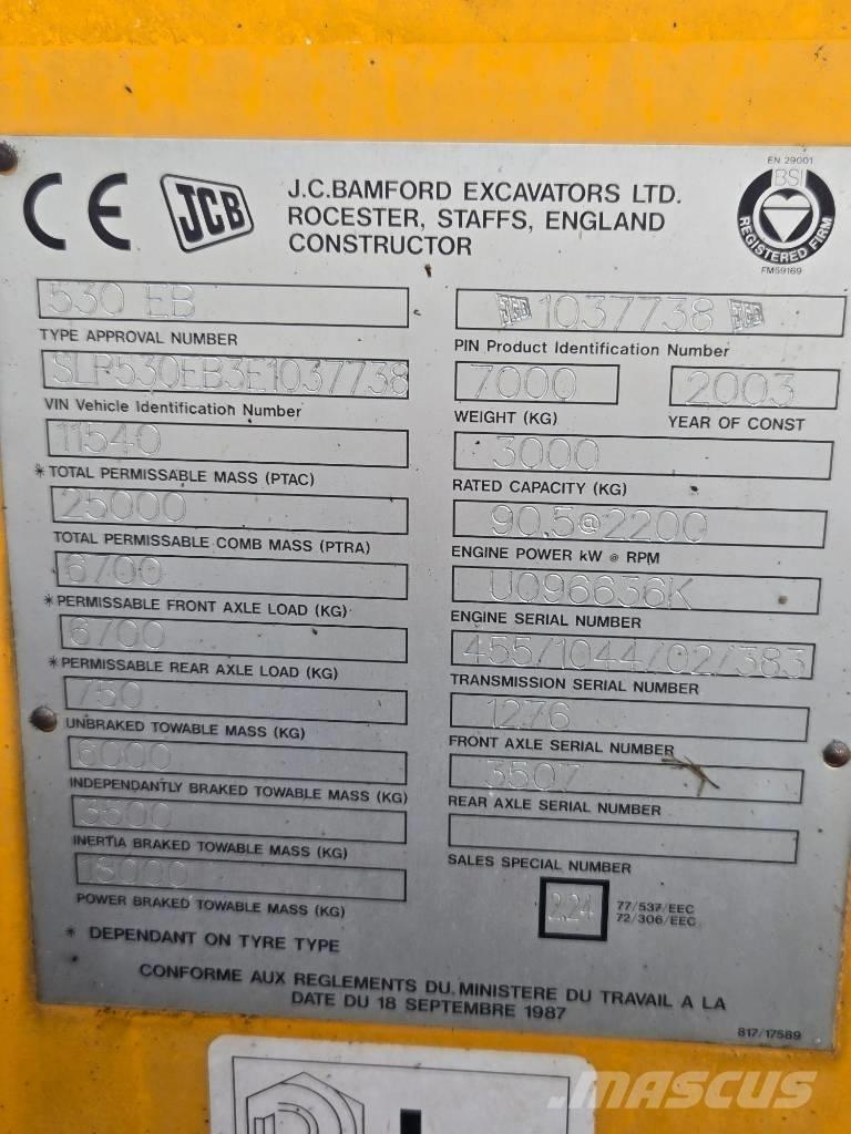 JCB 530 Телескопічні навантажувачі