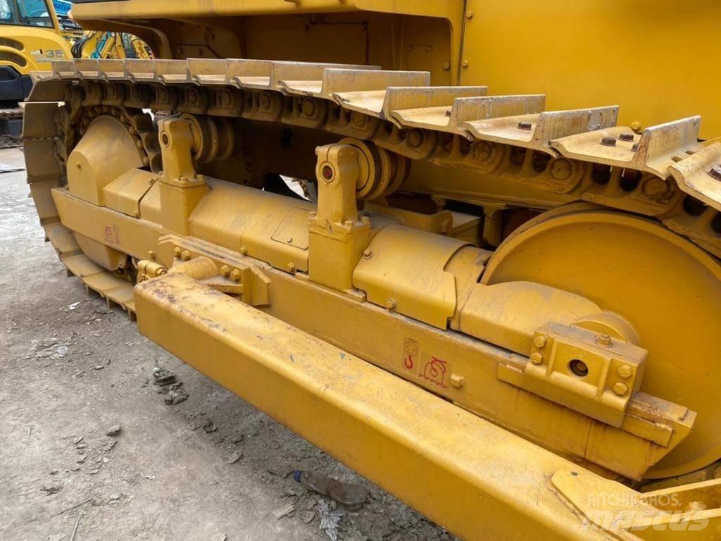 Shantui SD 16 Гусеничні бульдозери