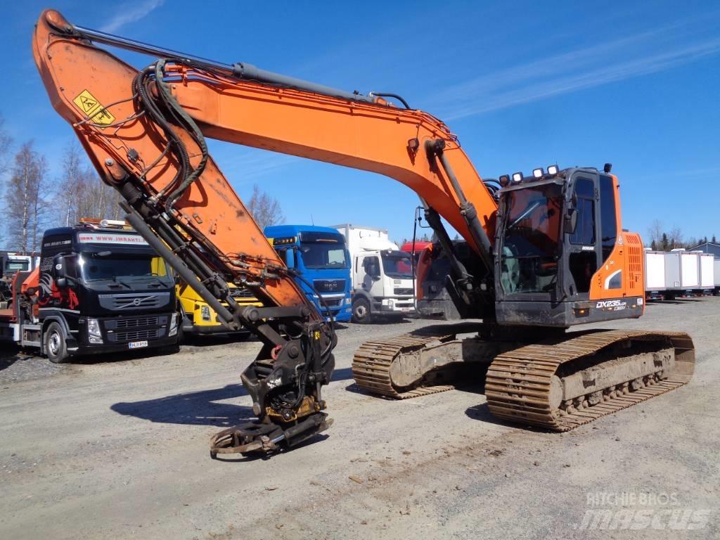 Doosan 235 LCR Гусеничні екскаватори