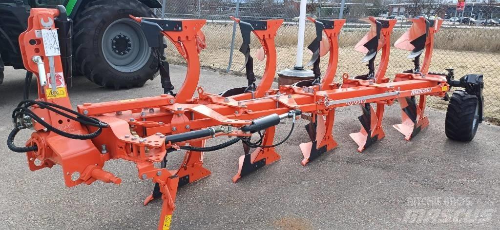 Kubota RM 2005 Реверсивні плуги