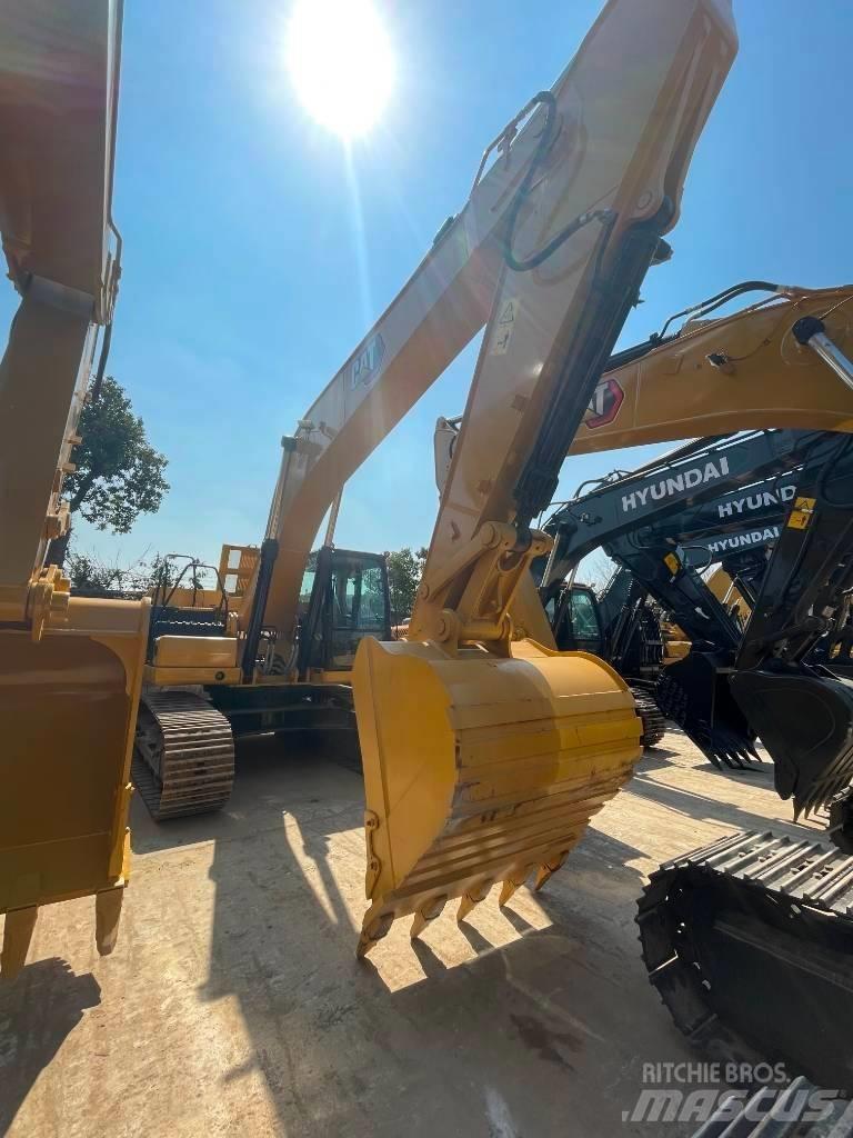CAT 330 GC Гусеничні екскаватори