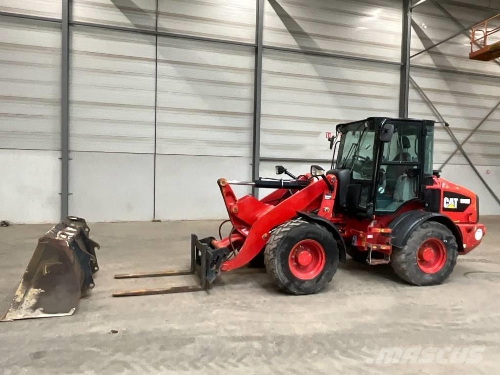 CAT 908 M Фронтальні навантажувачі