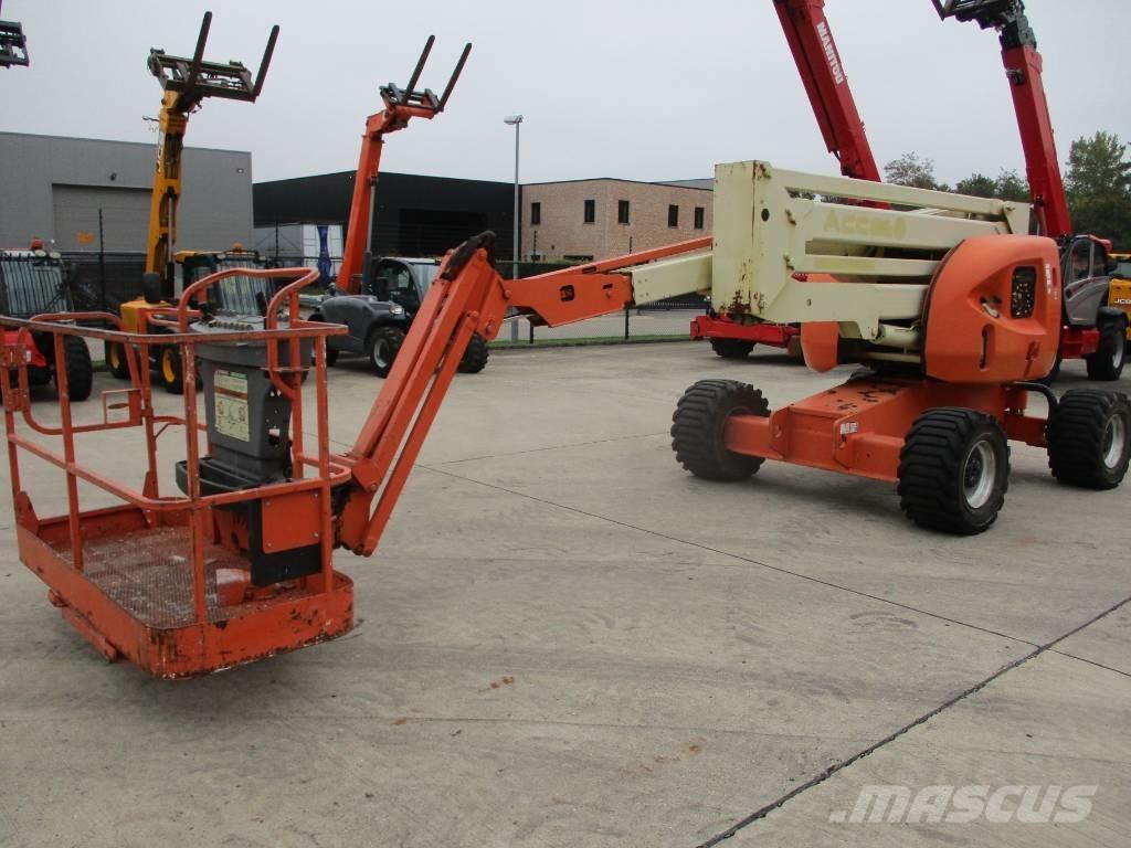 JLG 510 AJ (557) Компактні самохідні стрілові підйомники