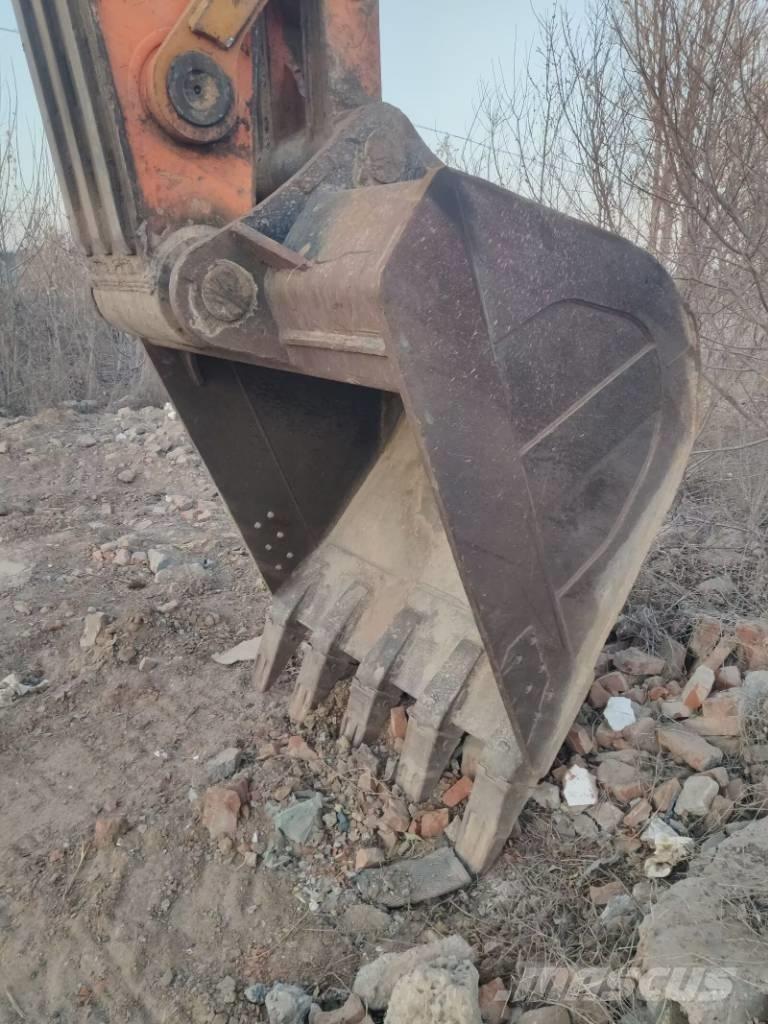 Doosan Solar500LC-V Середні екскаватори 7т. - 12т.