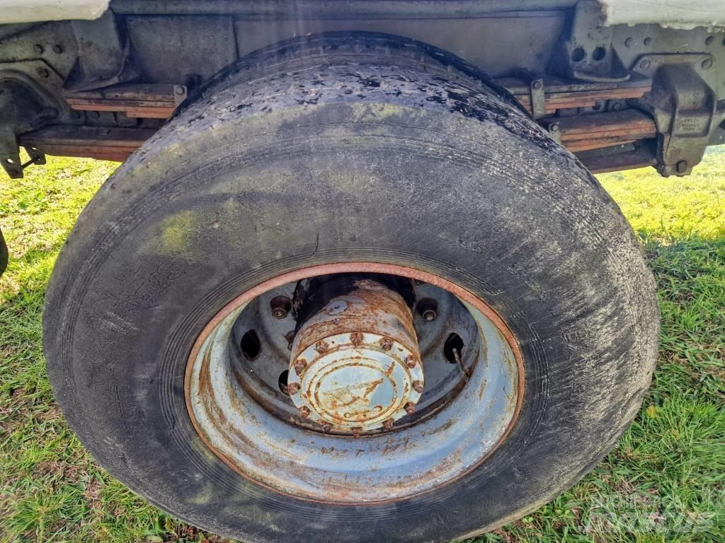 Volvo N 10 Самоскиди