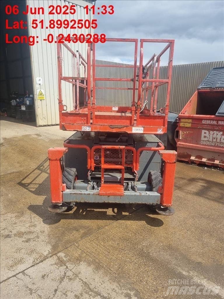 SkyJack SJ 6832 RT Підйомники-ножиці