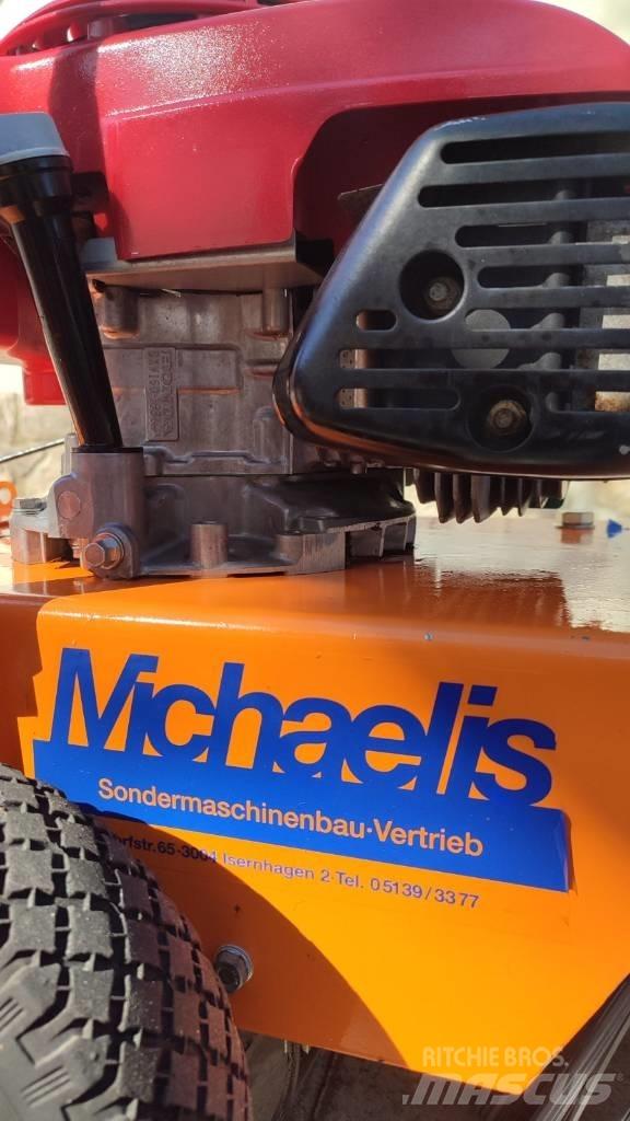 Michaelis KM 12 SV Підмітальні машини