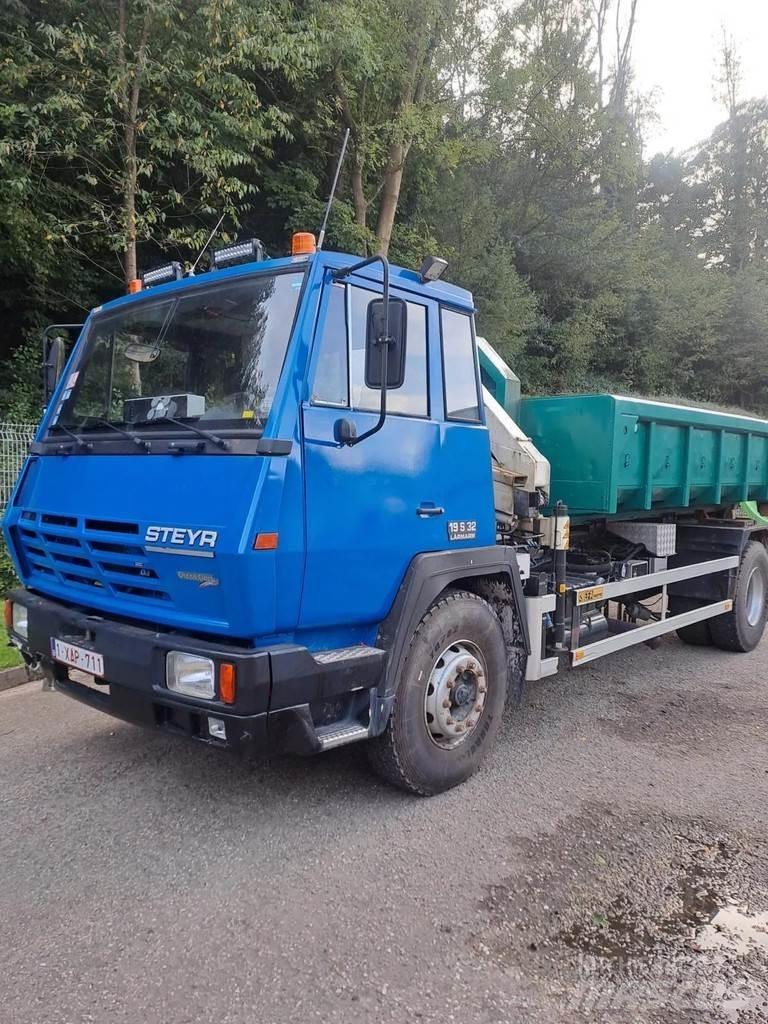 Steyr 19KP Вантажівки з гаковим підйомом