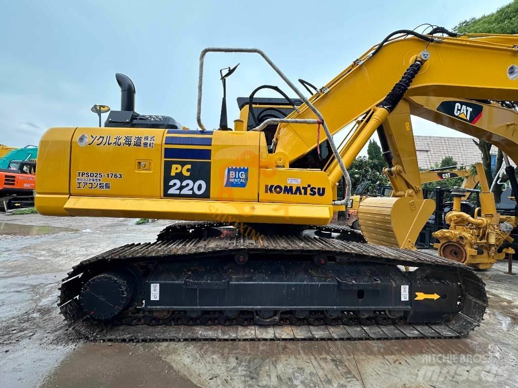 Komatsu PC 220 Гусеничні екскаватори