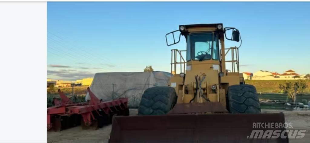 CAT 824 C Колісні бульдозери