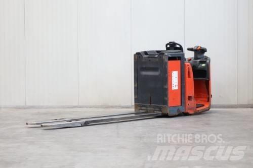 Linde N20 Підбирачі замовлень з нижніх ярусів