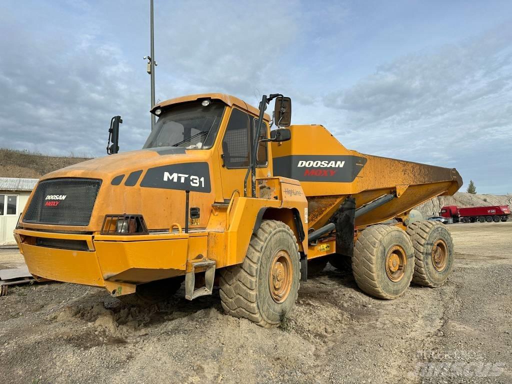 Moxy MT 31 Зчленовані самоскиди