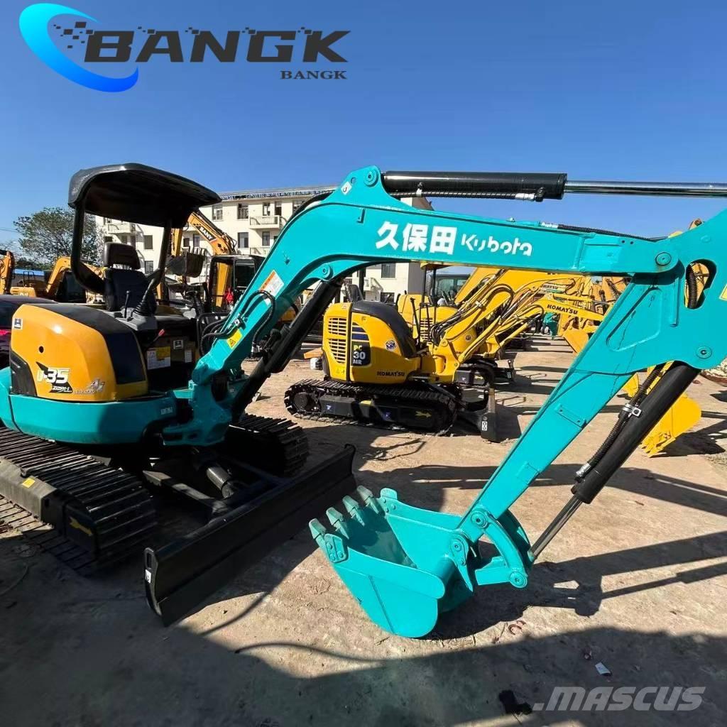 Kubota U 35 Гусеничні екскаватори