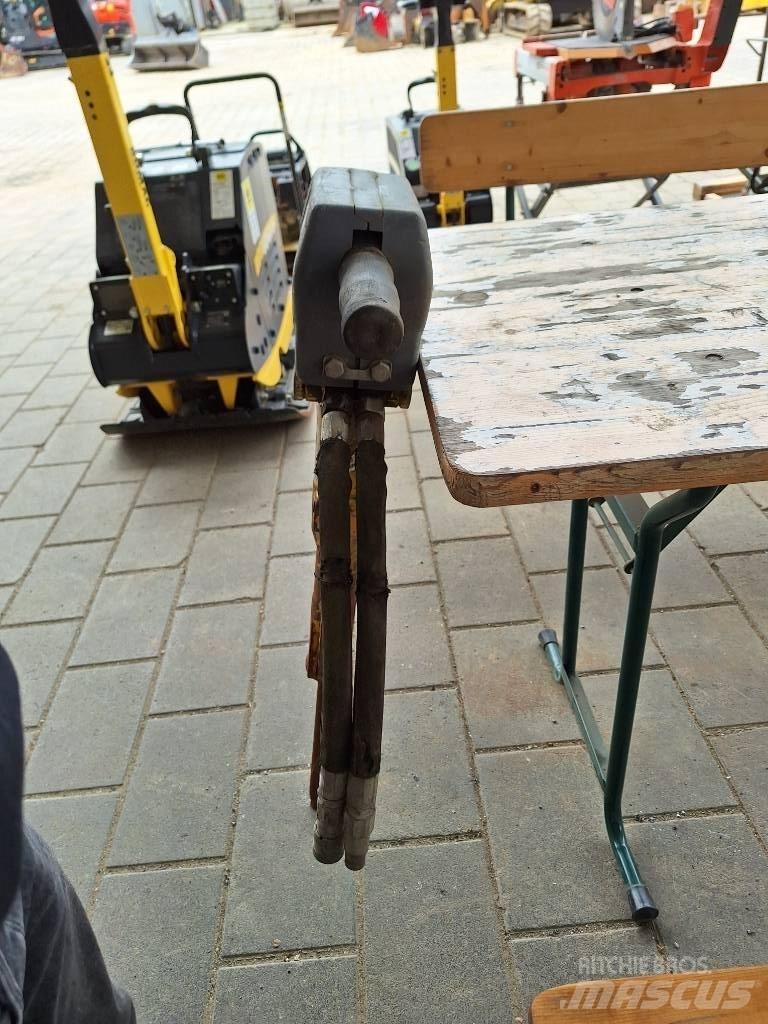 Atlas Copco LH 180 Плуги