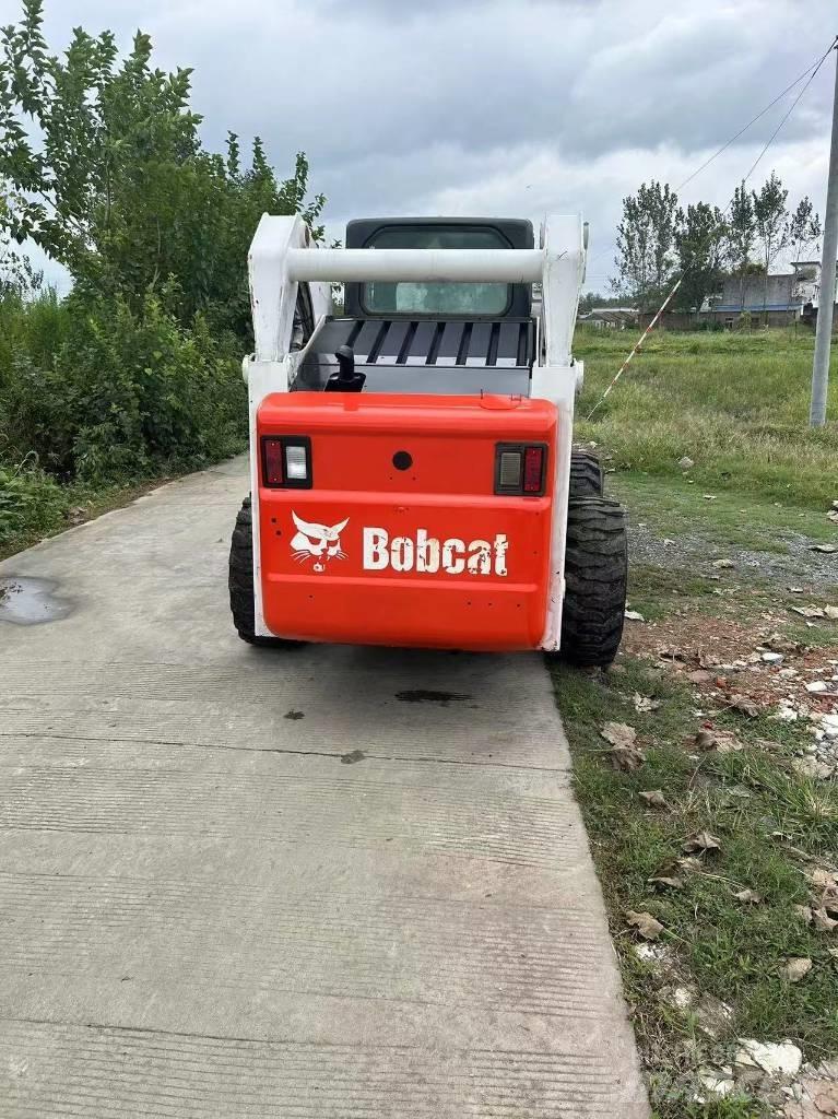 Bobcat S 300 Міні-навантажувачі
